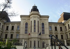 Takže raději rychle a opatrně kolerm ní