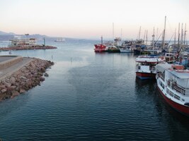 ale pak už vpřed k vlnám moře, které je vlastně oceánem