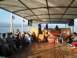 Pak už se ale ujala slova posádka