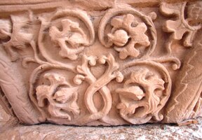 a jsou zde k vidění krásné artefakty