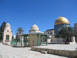 A pak se tu usadili na celá století mohamedáni