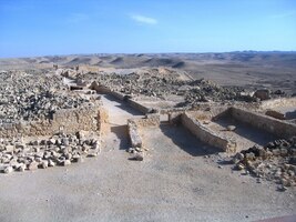 Viditelné jsou i ulice obytných čtvrtí