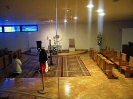 Opouštíme svatá místa