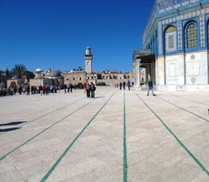 Na chrámové nádvoří nesmí až na výjimky vstoupit Židé