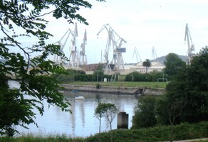 Jdu dlouho kolem pobřeží