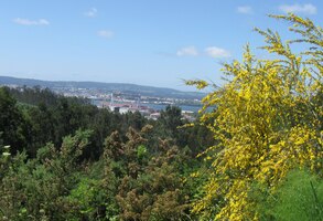 Tady už je pohled na letovisko Fene,