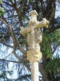 U poutního kříže začínáme s kontrolou města