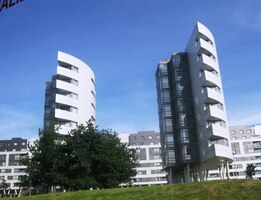 Za tři hodiny jsme na předměstí Santiaga,