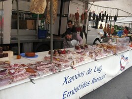 Další den se vracíme autobusem do Cée,