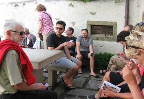 Čekají i jiní z různých koutů světa