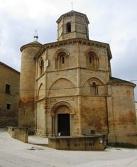 s templářským kostelem Iglesia de Santo Sepulcro