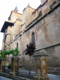 Konečně ve městě Viana! Je tu nespočet chrámů