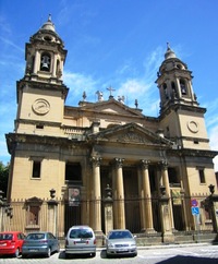 jimž vévodí největší pýcha a perla města