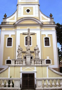 Ten jezuitský dole ve vsi je zasvěcen