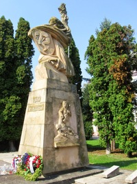 Je tu mnoho parkových staveb