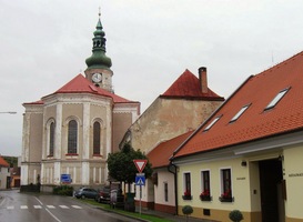 nás uvítaly ve městě Modra