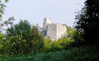 Je to málo známý Tematínský hrad