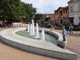 odkud přejíždíme do Štúrova,