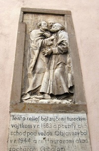 Je tu i tento vzácný reliéf