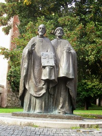 Nejprve se potkáte s Věrozvěsty