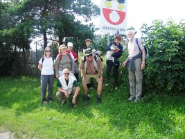 a posléze se setkali s jakubským symbolem