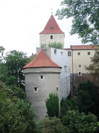 a za Míčovnou se potkali s Daliborkou a Černou věží