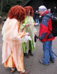 Ivan už stihl obtěžovat divoženky