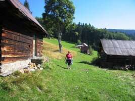 kolem těchto malebných salaší