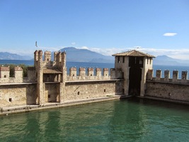 byla i laguna pro lov ryb v době obklíčení