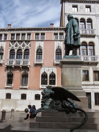 Náměstí střídají náměstíčka