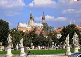 a loučíme se s městem