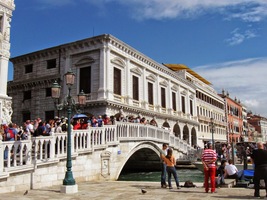 Na příbřežním benátském korsu