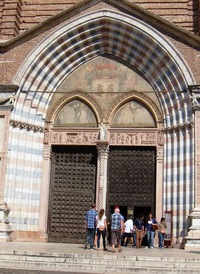 gotického chrámu Santa Anastasia