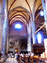 Jeho vnitřní prostor je neuvěřitelně obrovský