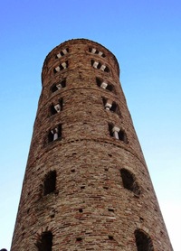 Chloubou Ravenny jsou ovšem kostely