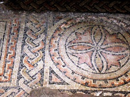 a mozaika dlažby dokonce antická