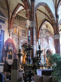 a vlastně i celý interiér kostela