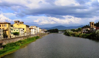 ST 24.8. První kontakty s Florencií