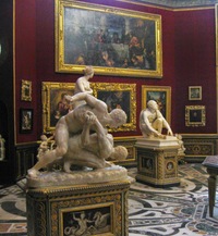 nad dekorativní dlažbou