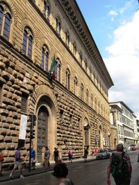 Kolem paláce Medicejských (Palazzo Medici-Ricardi)