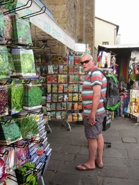 ČT 21.8. U nádraží jsme si koupili jízdenky