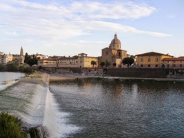 chytá poslední paprsky slunce