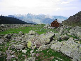 To už jsme ale minuli horskou chatu (Refugge de Larry)