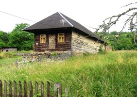 SO 27.6. Za rozbřesku přijíždíme do vsi Osadné