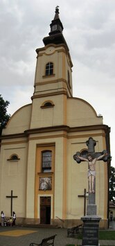 jakož i dva kostely