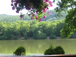 a za chvíli přicházíme k jezeru Velká Izra,