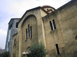 a bezejmernný chrám při cestě k okrsku Kerameikos