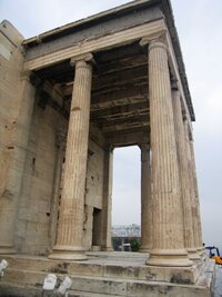 Ty jsou ale během rekonstrukce v depozitáři