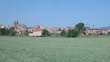 je Astorga - jedno ze tří největších římských měst v Iberii