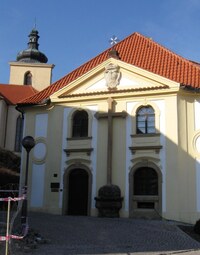 ve městě Kostelci nad Černými Lesy